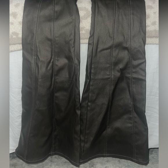 NWT set “bronze” - Picture 2 of 4